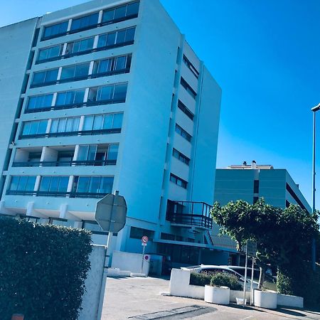 Sur La Plage, Vue Sur Mer, Spacieux T3 Au Calme Saint-Cyprien  Esterno foto