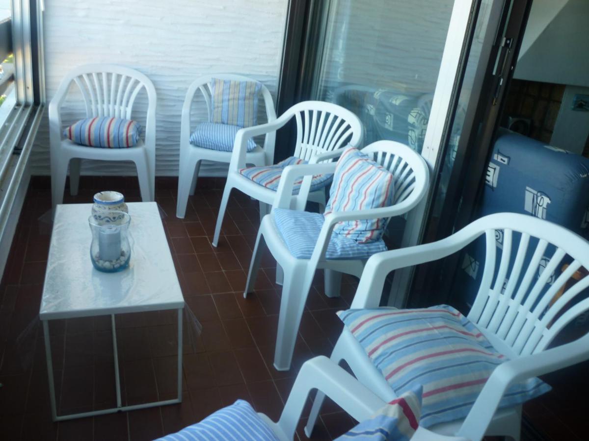 Sur La Plage, Vue Sur Mer, Spacieux T3 Au Calme Saint-Cyprien  Esterno foto
